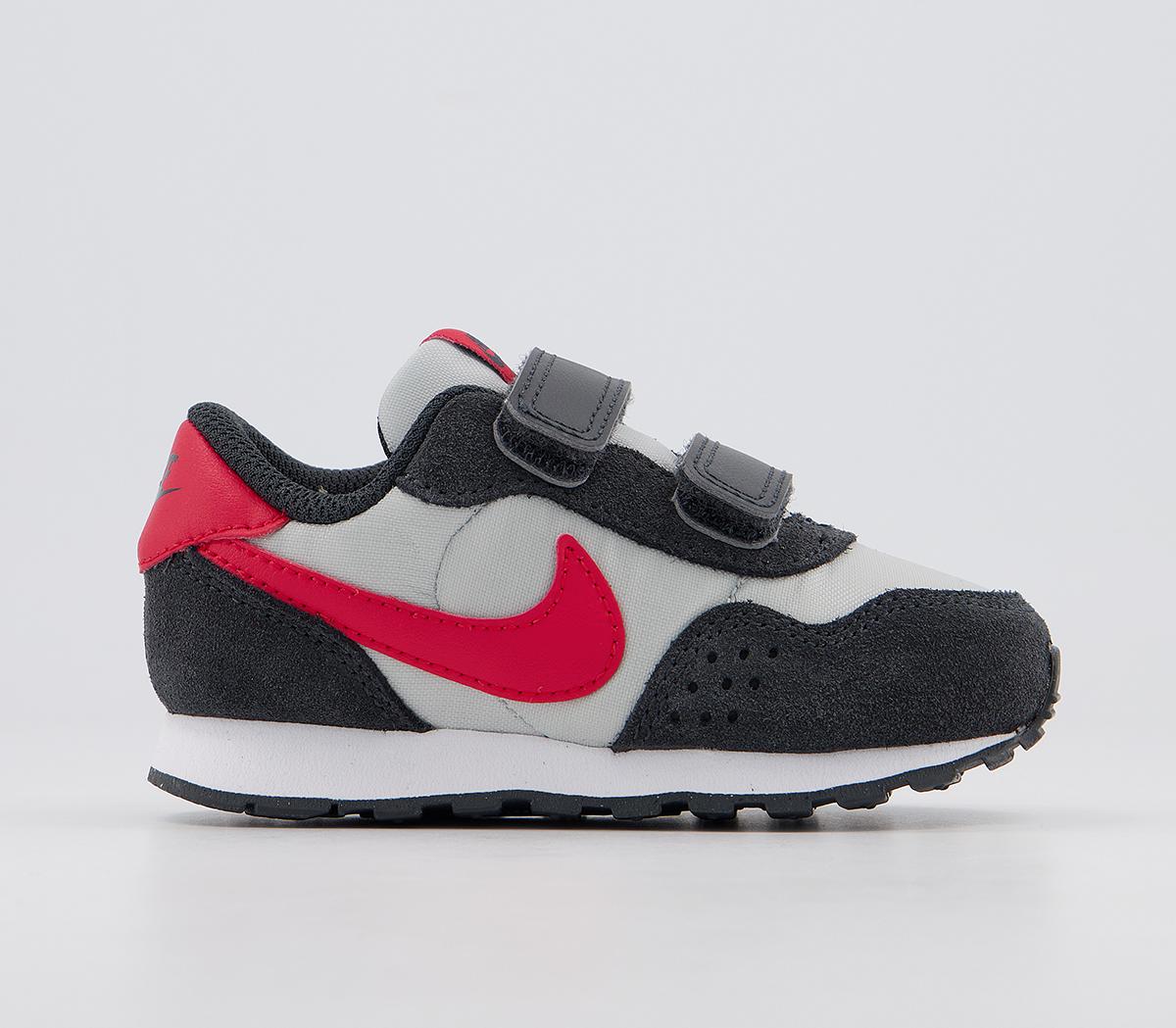 infant red nike trainers