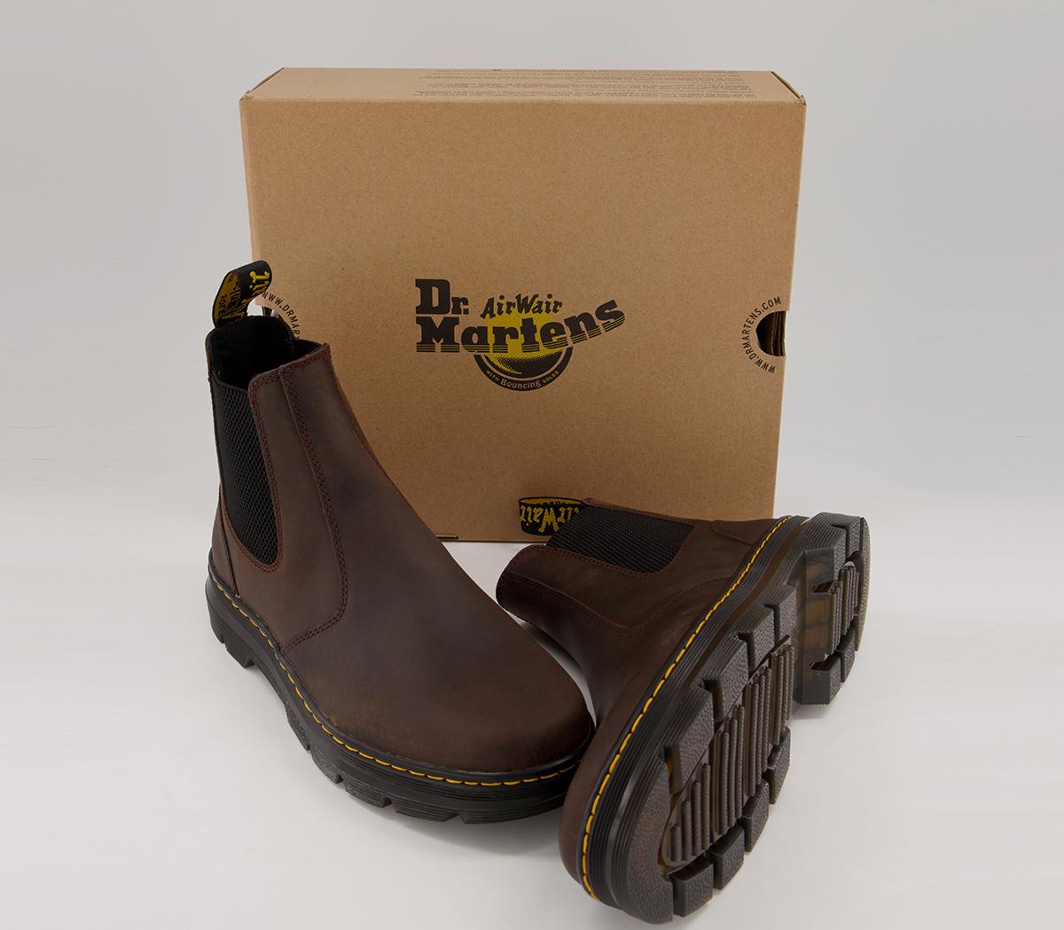 tract chelsea boots