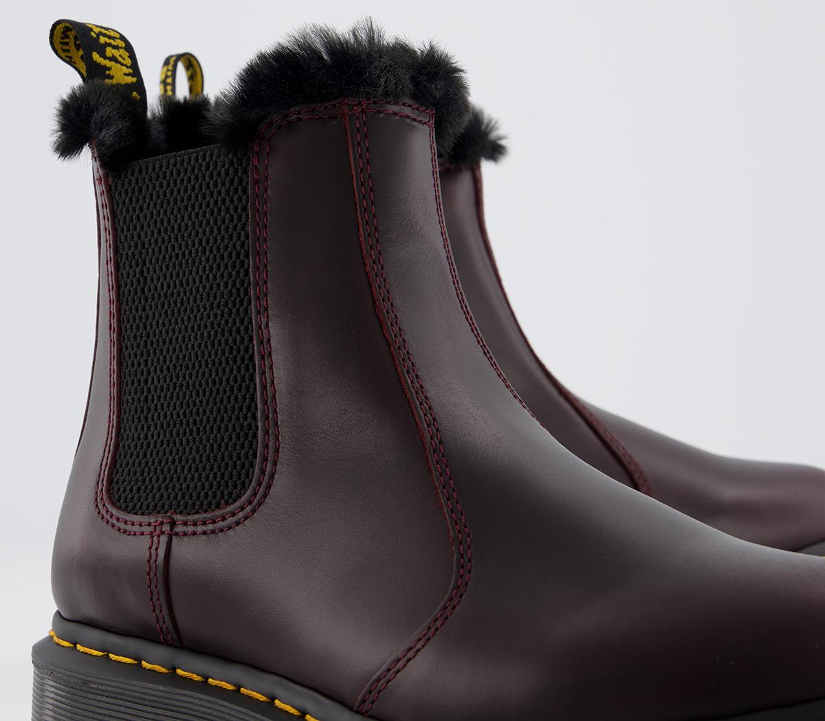 dr martens 2976 atlas leather chelsea boots