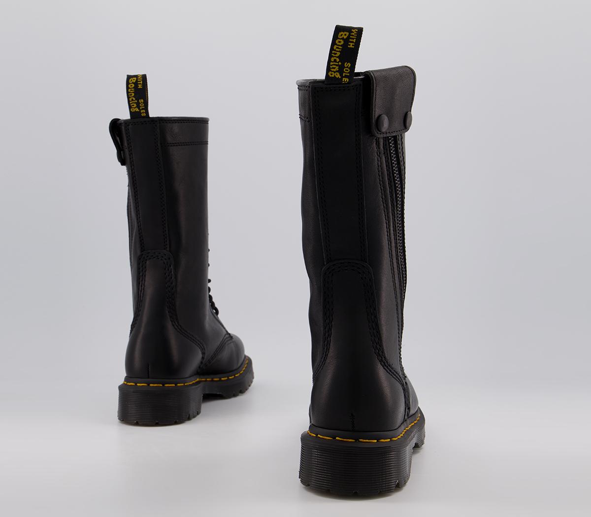 hanley dr martens