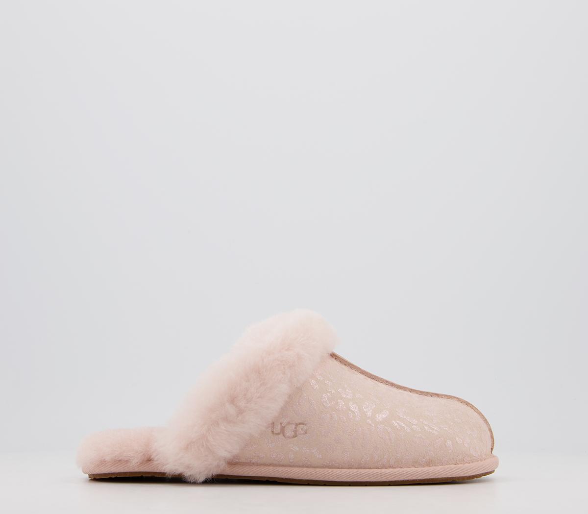 snow slippers