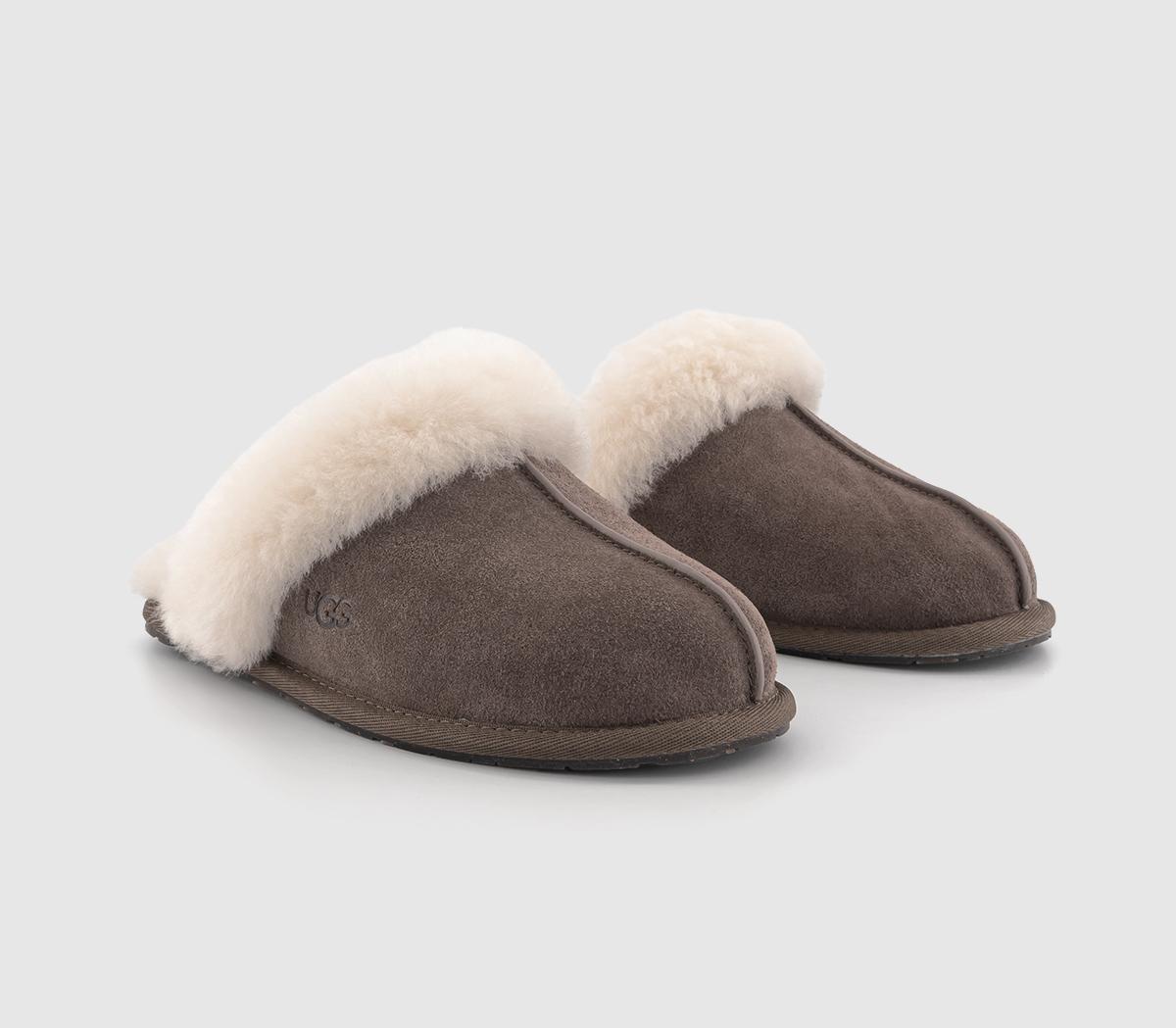ugg flat slippers