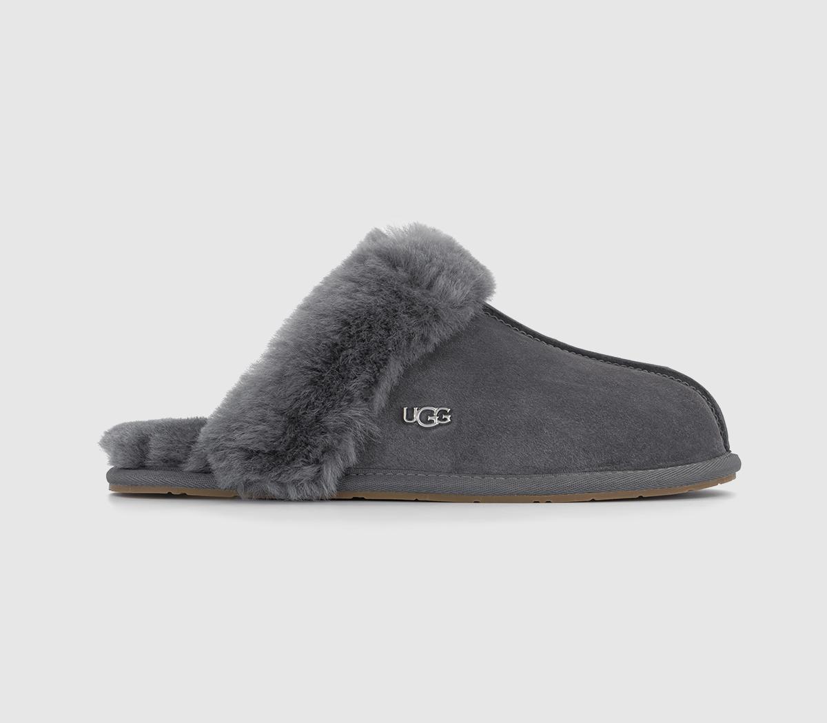 dark grey ugg slippers