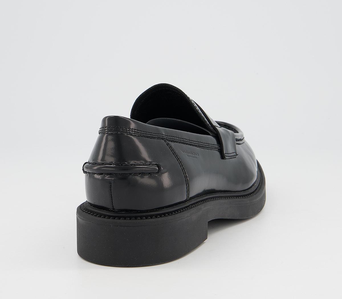 vagabond alex flat loafer in black