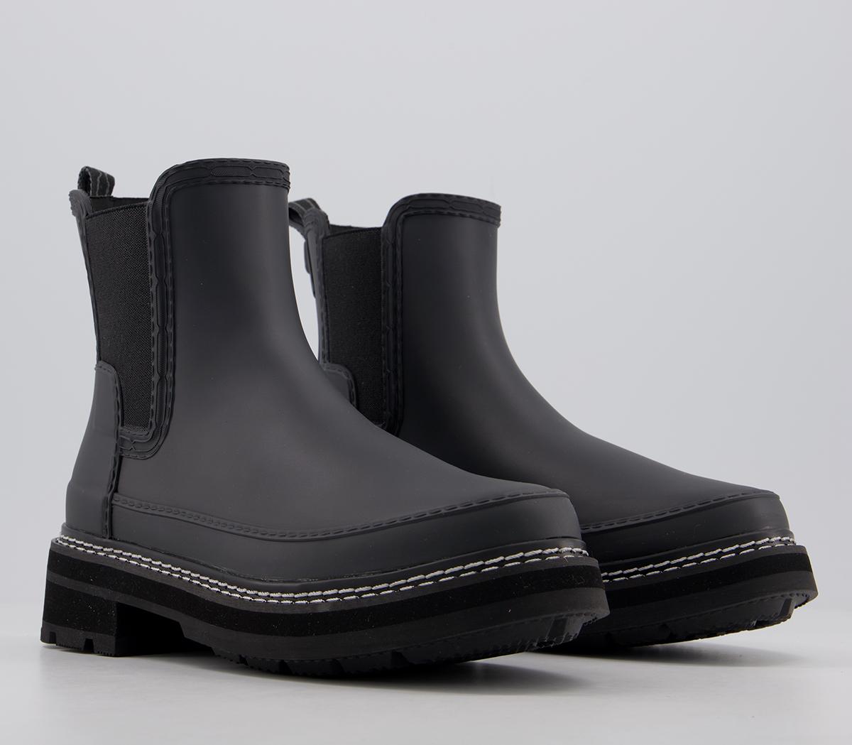 hunter refined stitch detail bootie