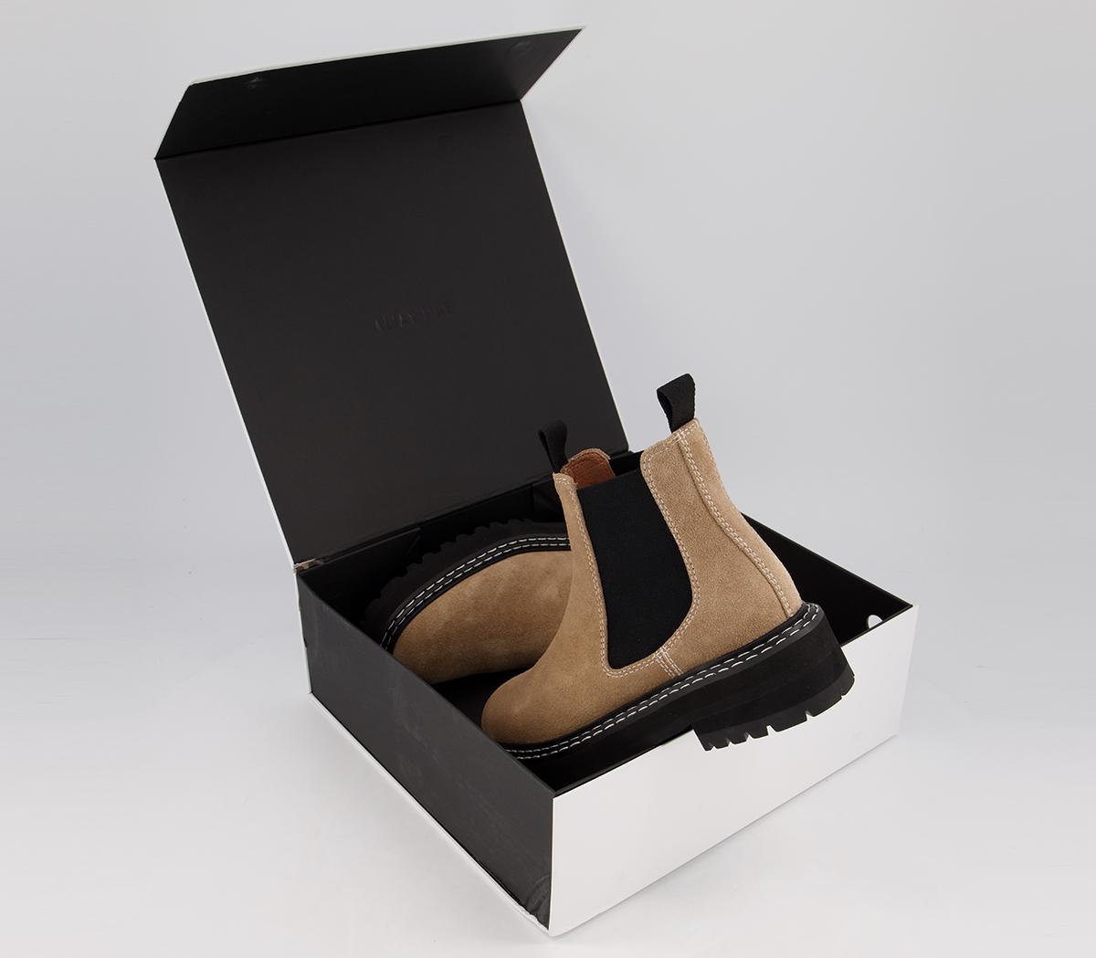 alias mae chelsea boots