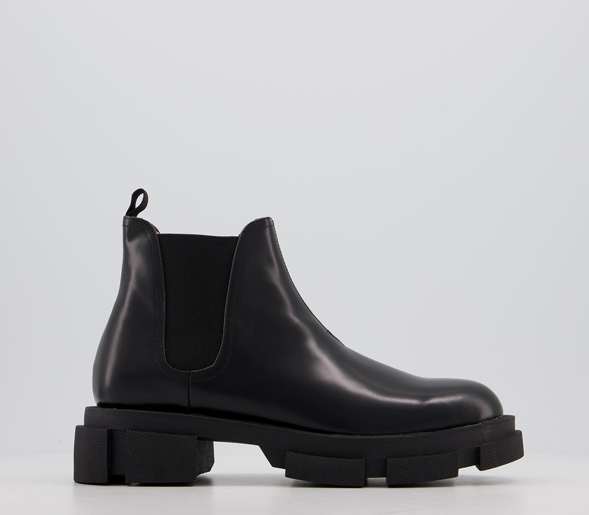 alias mae chelsea boots