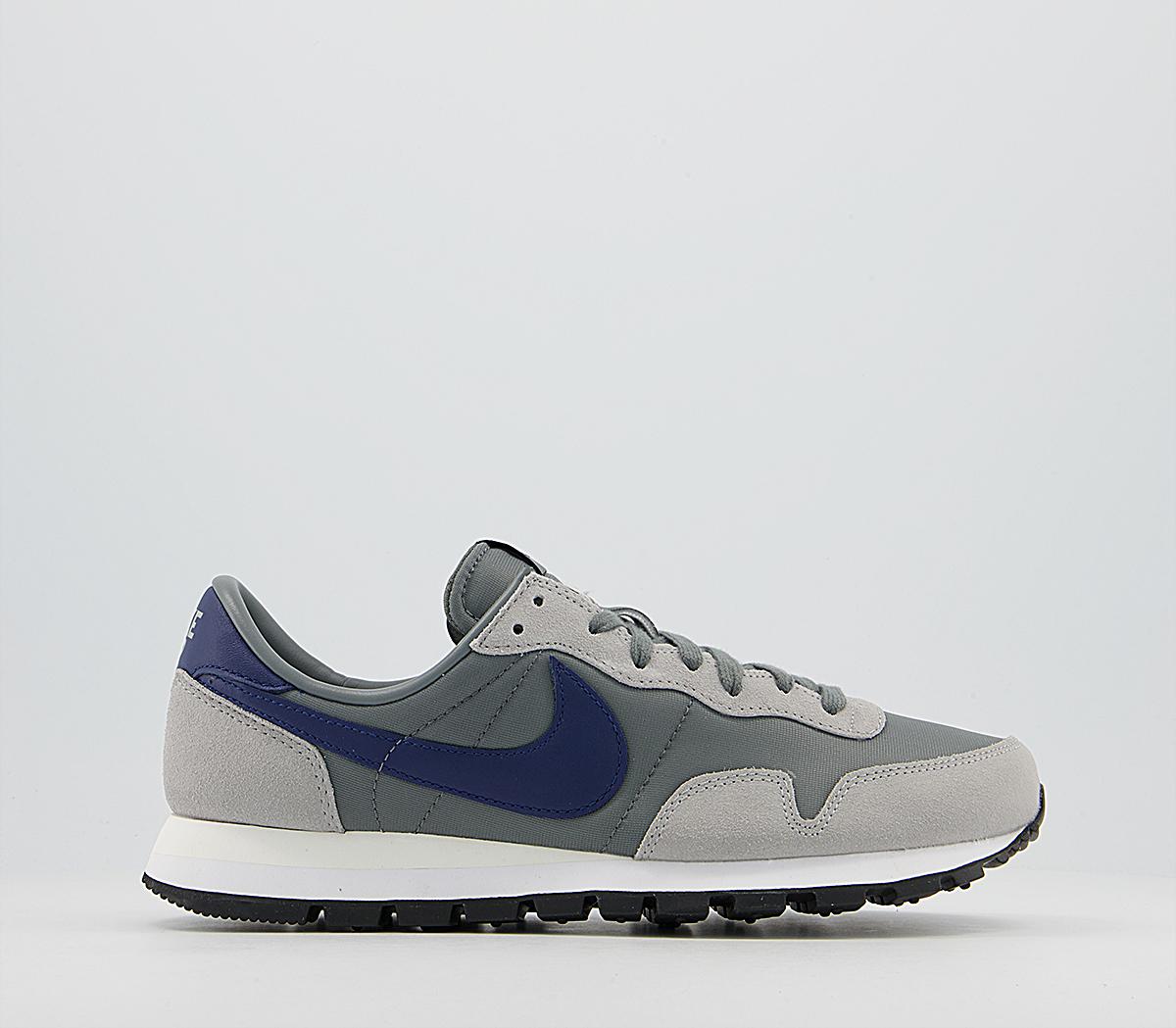 Air Pegasus 83 Trainers Air Pegasus 83 Trainers