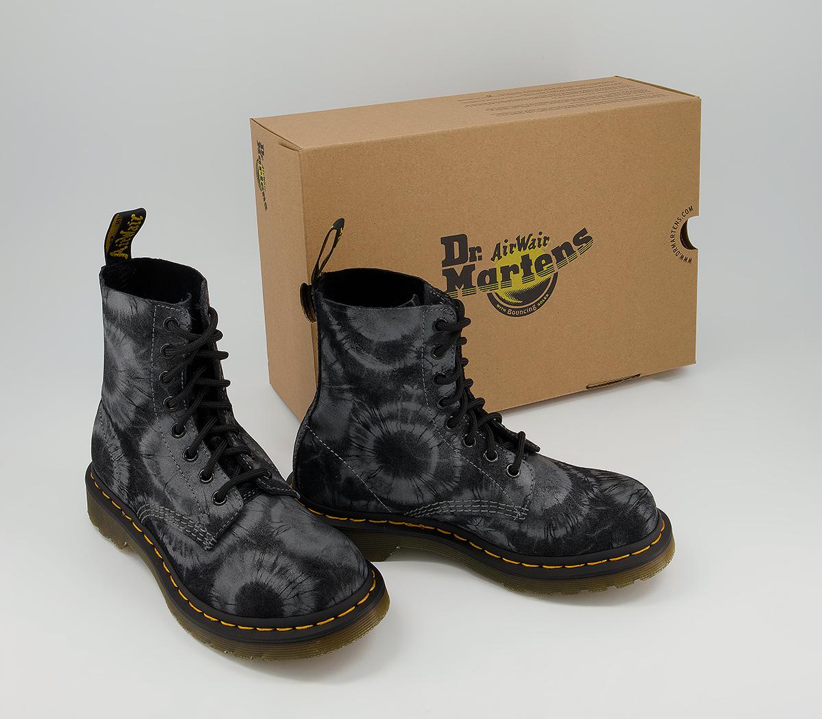 dye boots different color