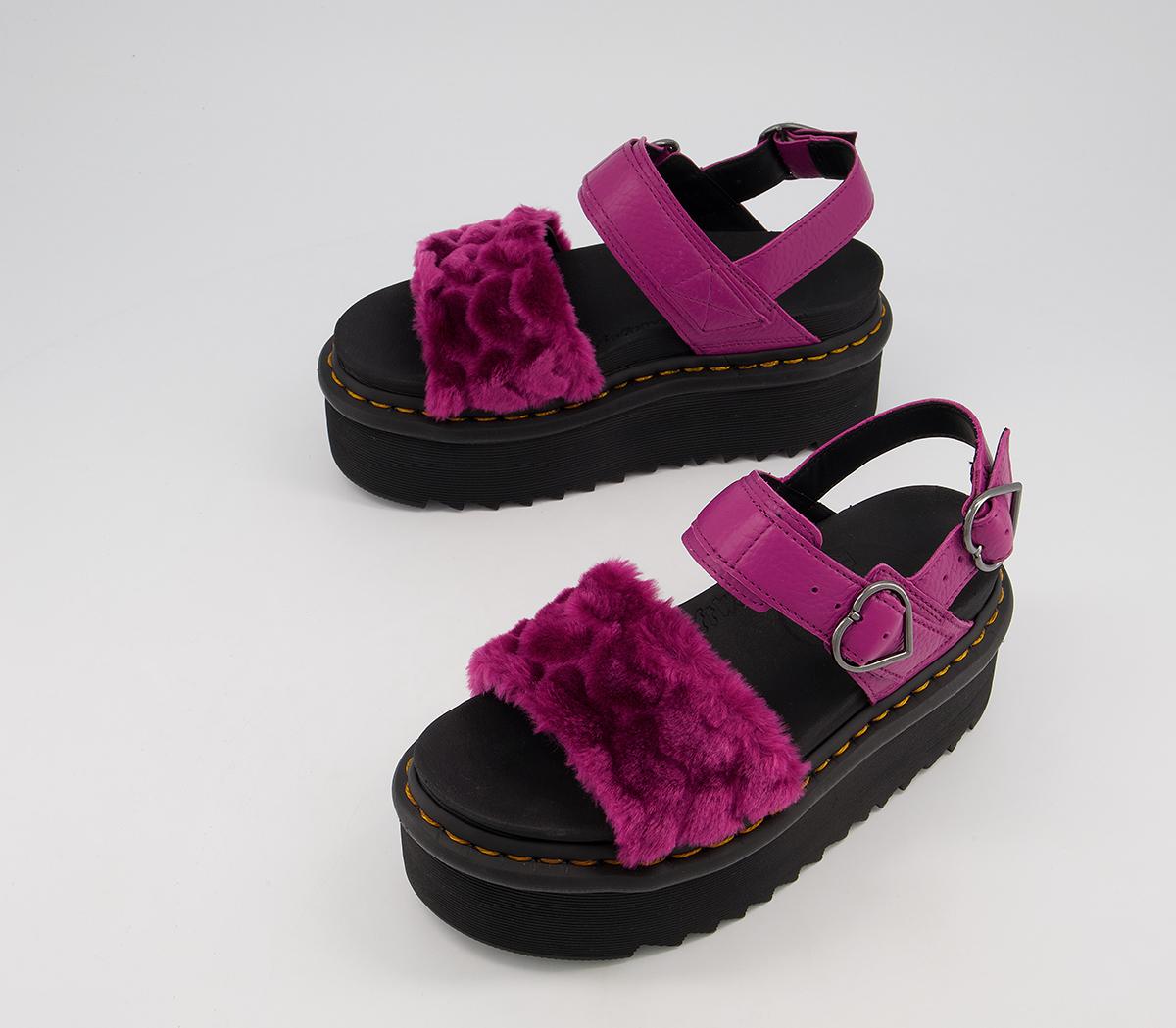 Dr. Martens Voss Quad Fluffy Sandals Fuchsia - Sandalen