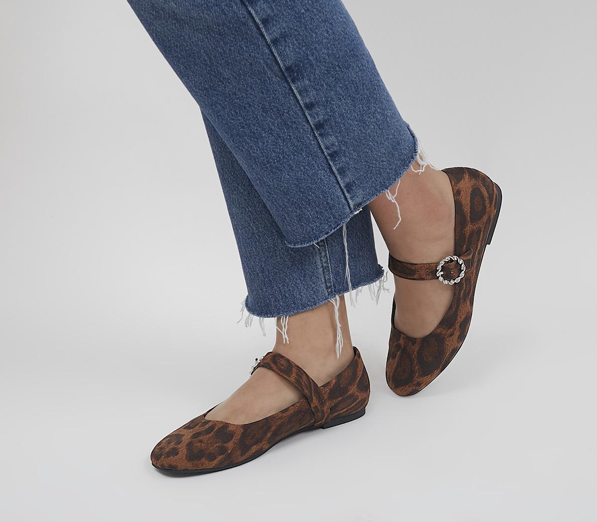 Fitting Mary Jane Flats Fitting Mary Jane Flats