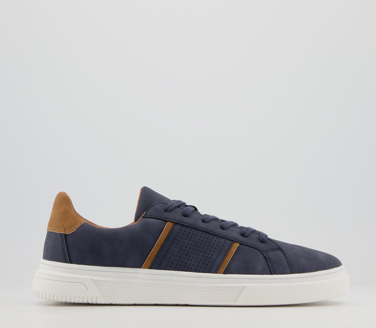 Carrick Casual Trainers