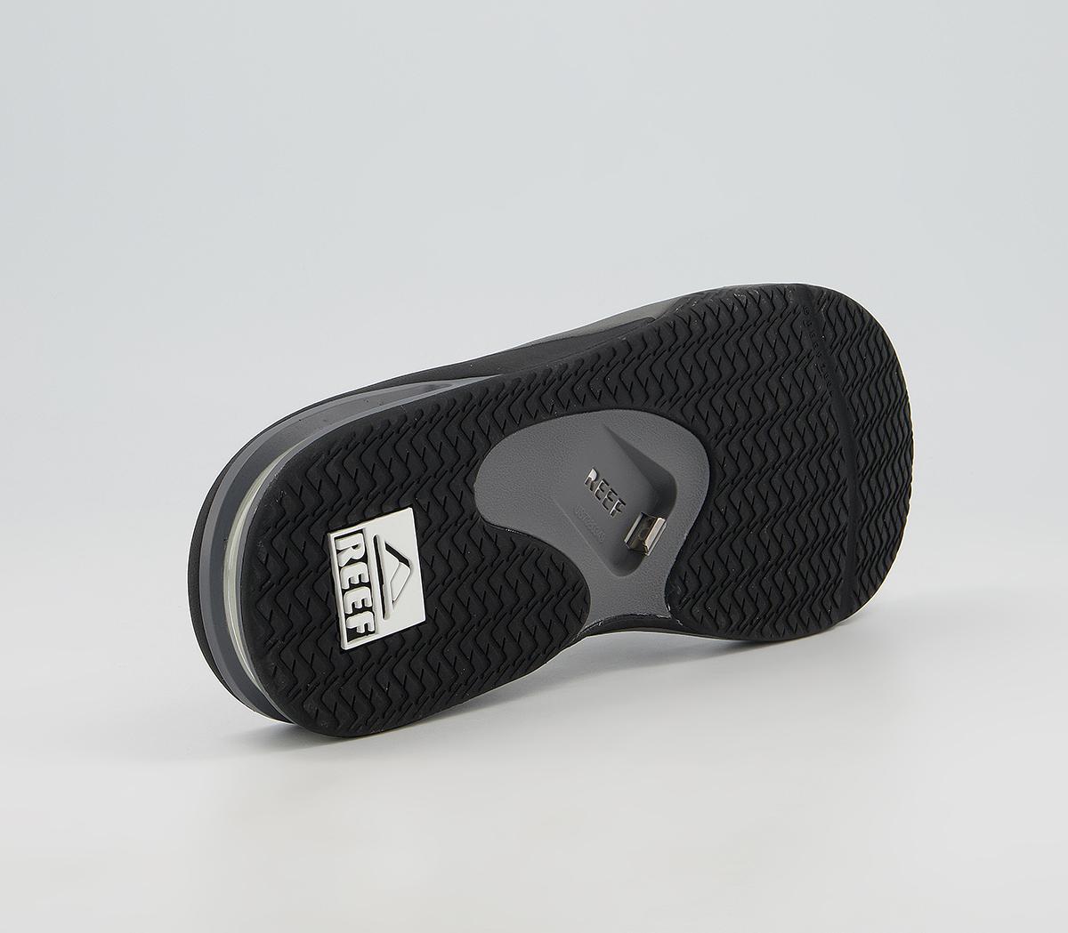 reef fanning grey swells