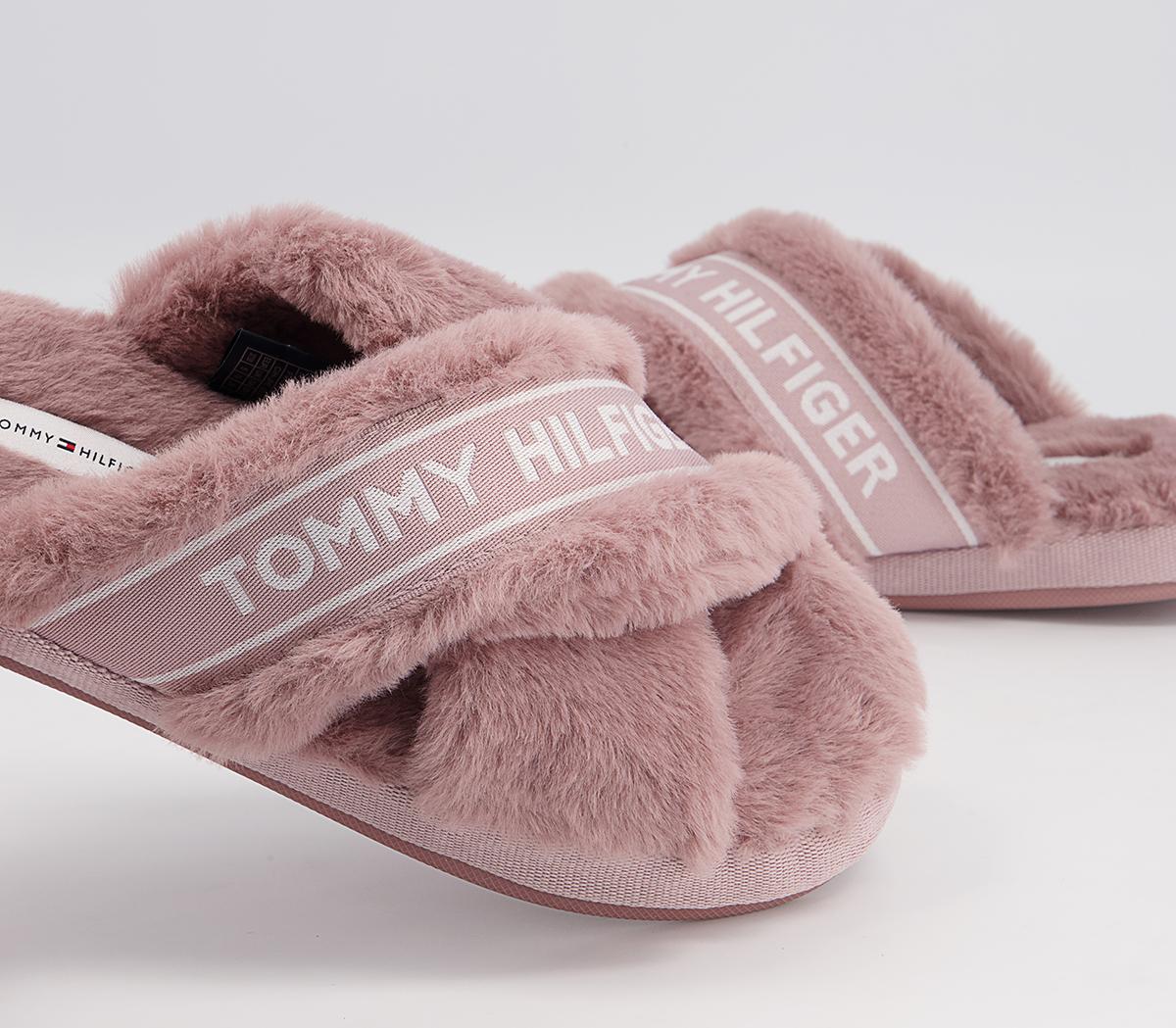 tommy hilfiger fluffy slippers