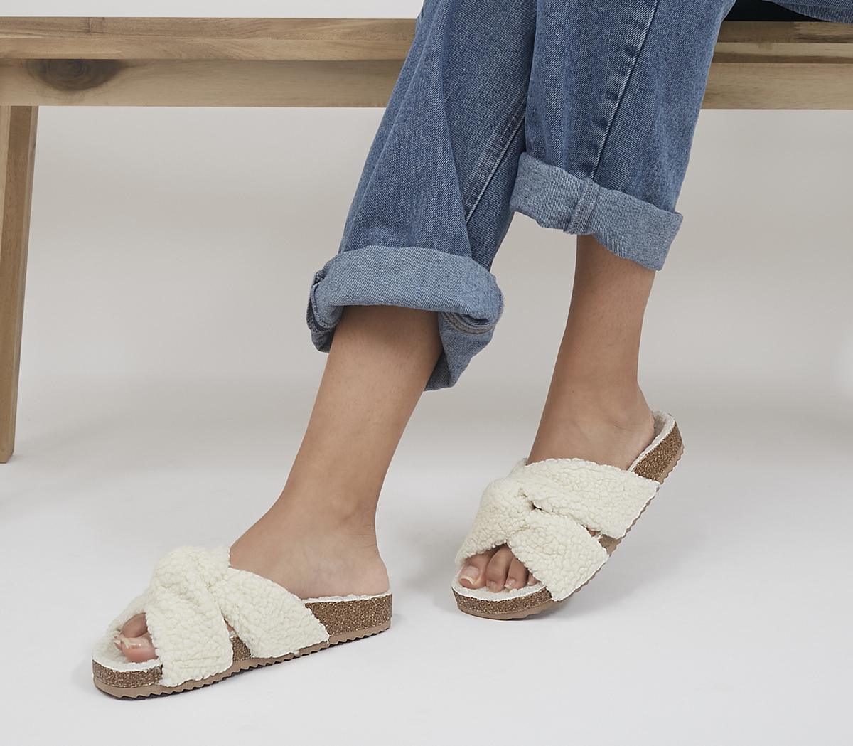 Findings Twisted Footbed Slippers Findings Twisted Footbed Slippers