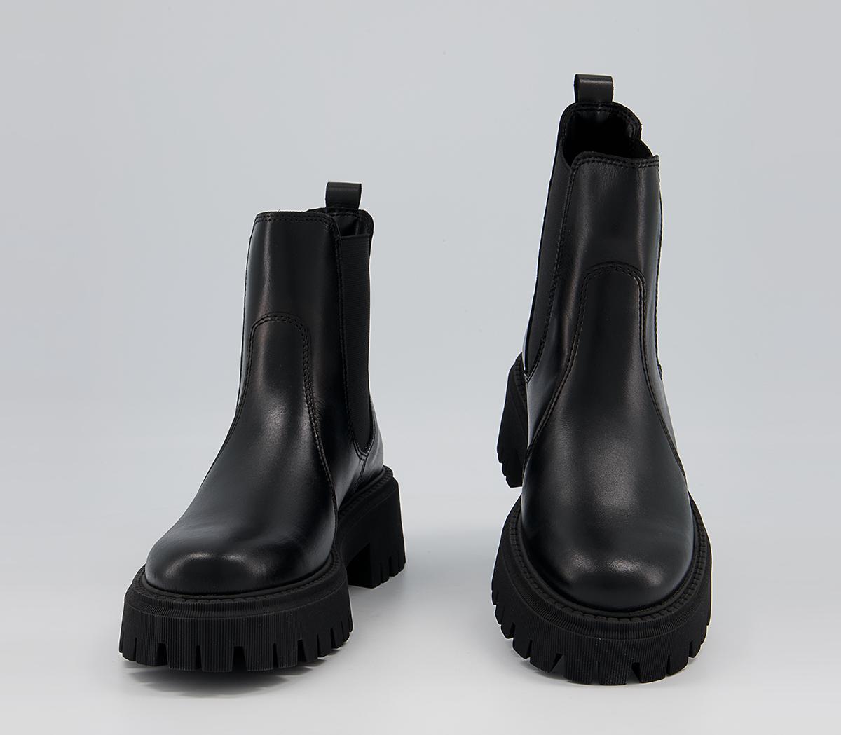 ribbed chelsea boots