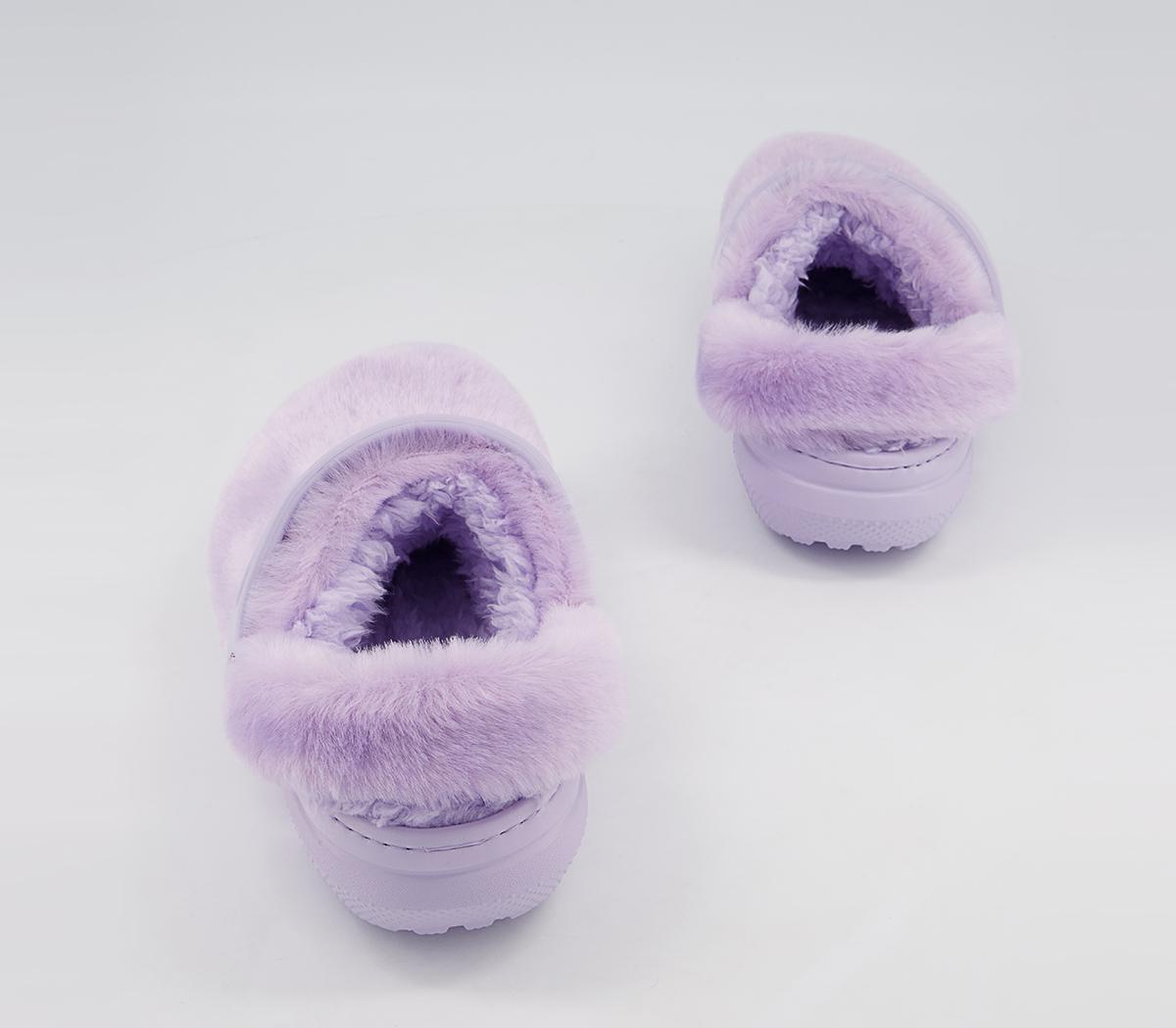 crocs with fluff