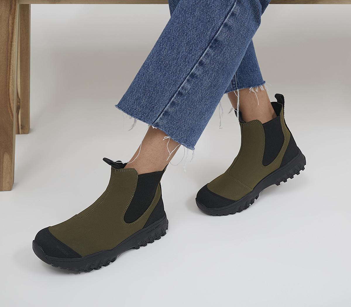 Magda Rubber Track Chelsea Boots Magda Rubber Track Chelsea Boots