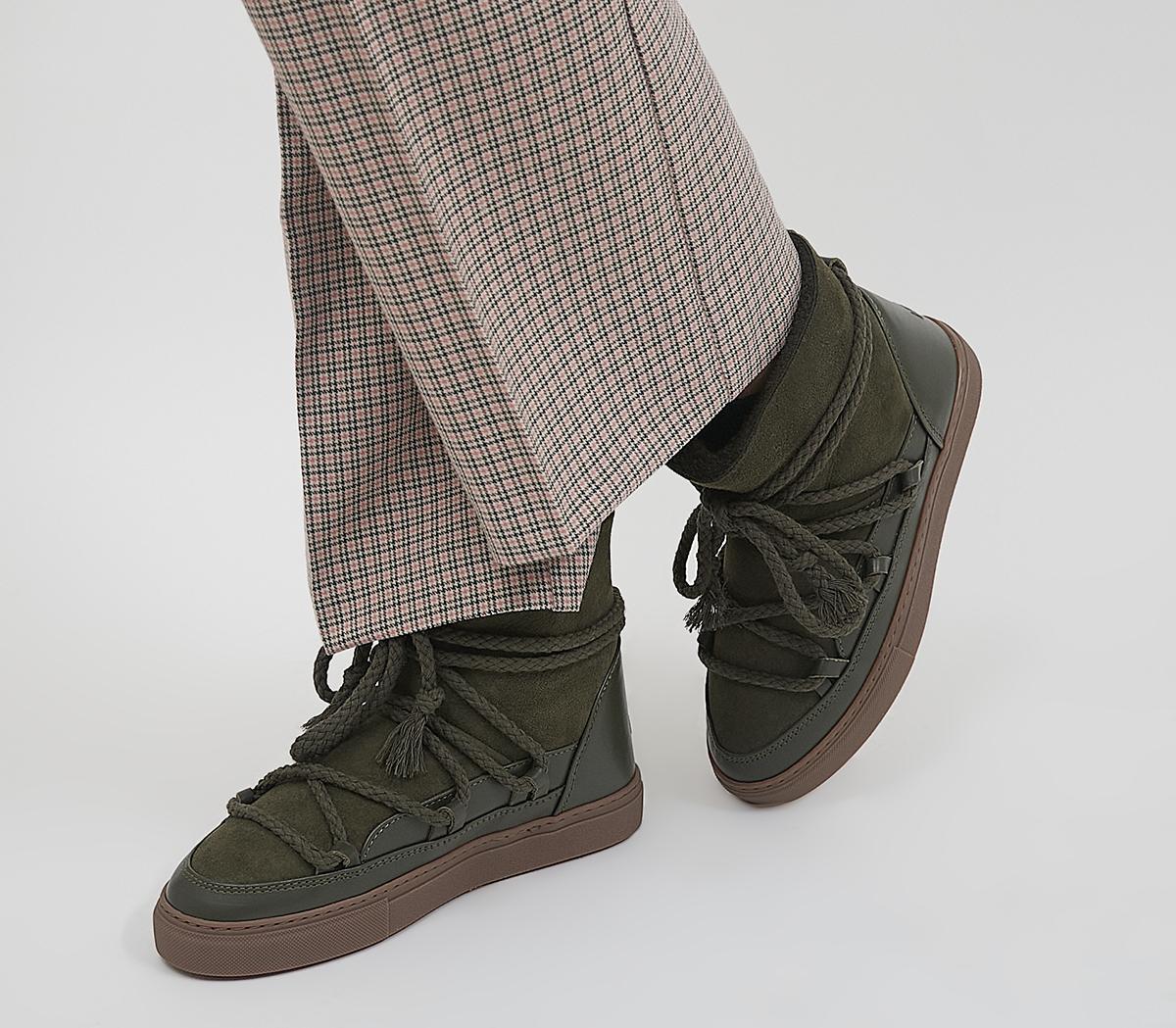 Classic Sneakers Classic Sneakers