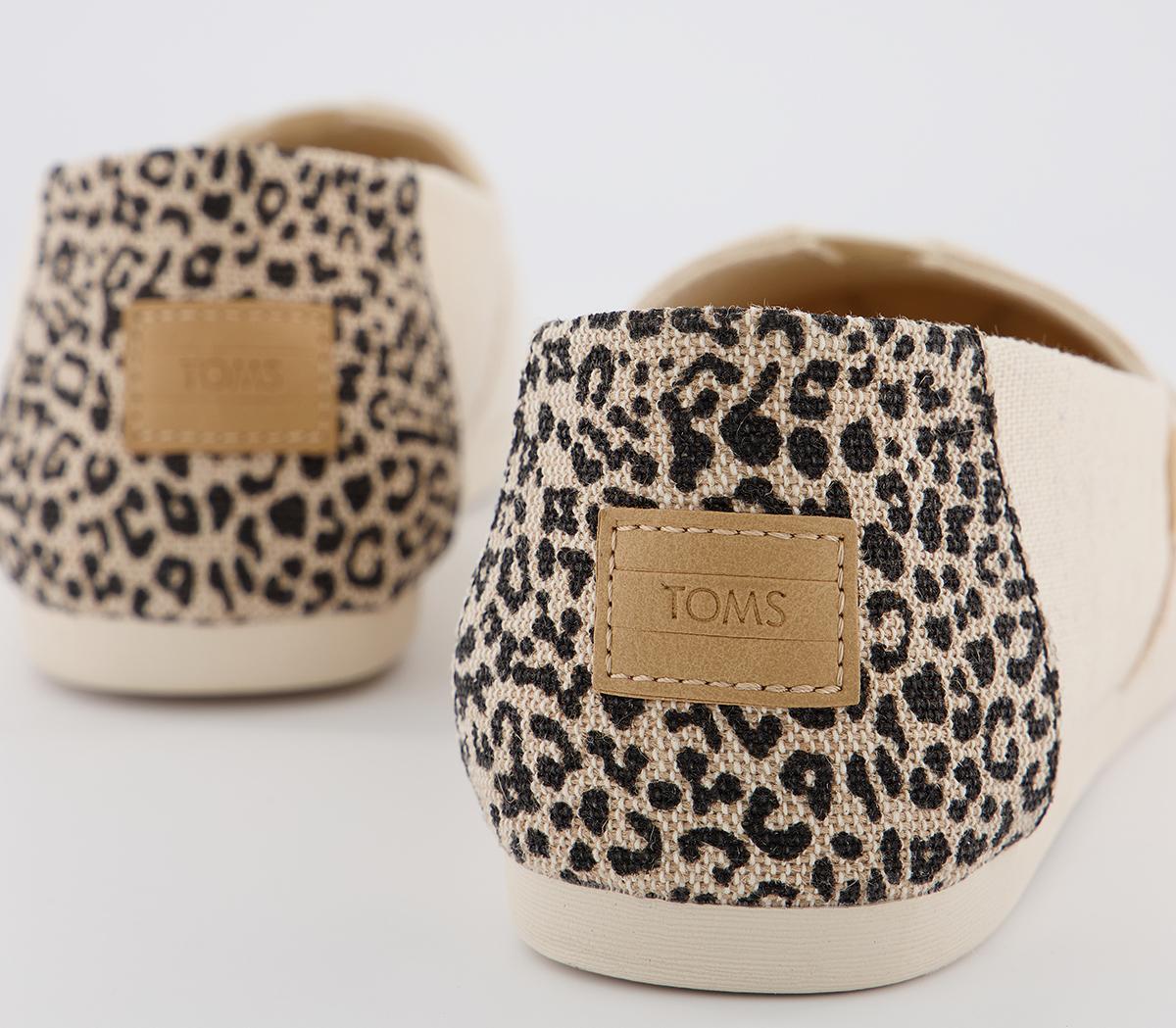 leopard toms flats