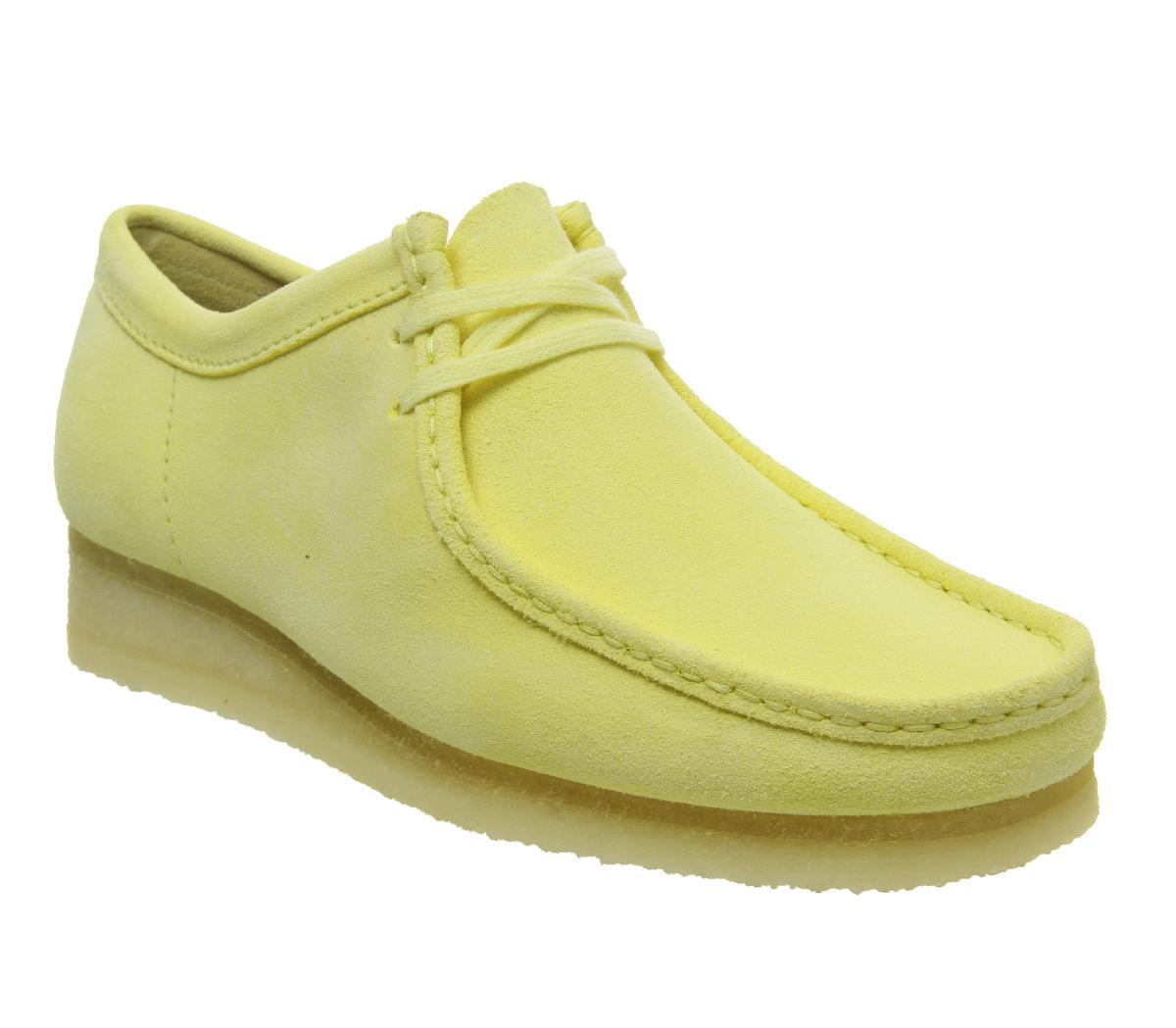 yellow shoes clarks