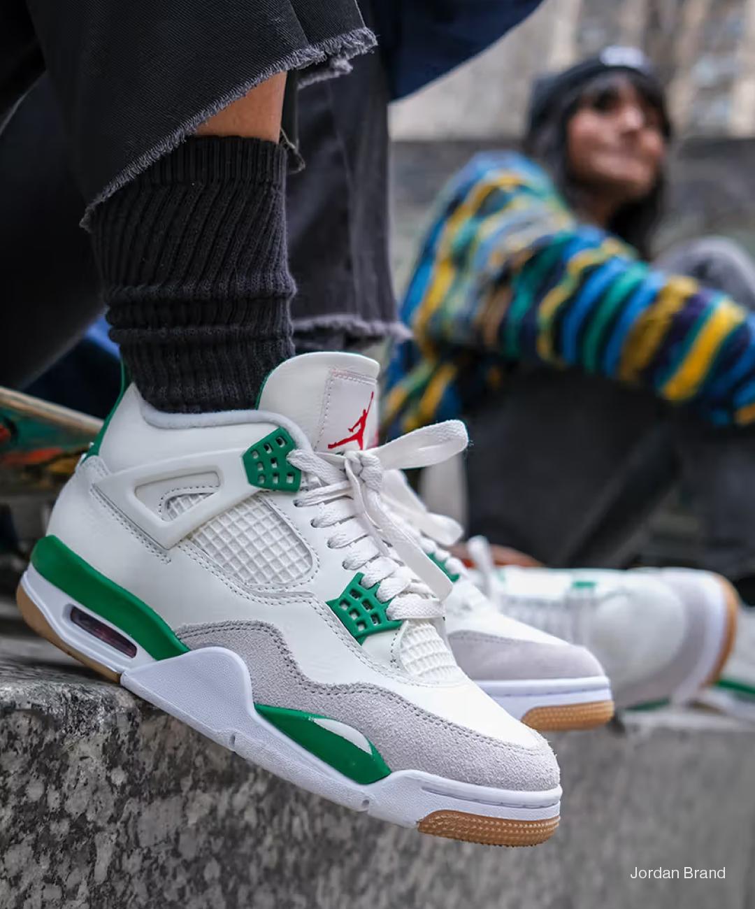 The Nike SB x Air Jordan 4 'Pine Green' is a basketball legend