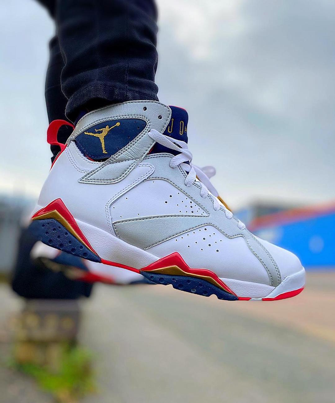 AIR JORDAN 7 'WHITE INFRARED'