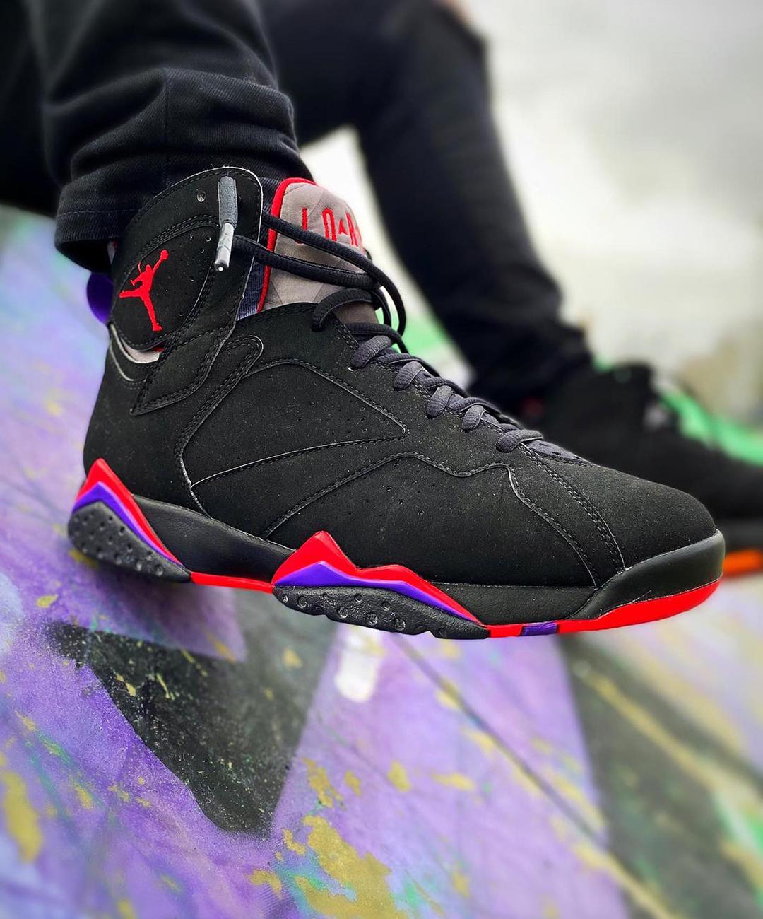 Infrared shop jordan 7