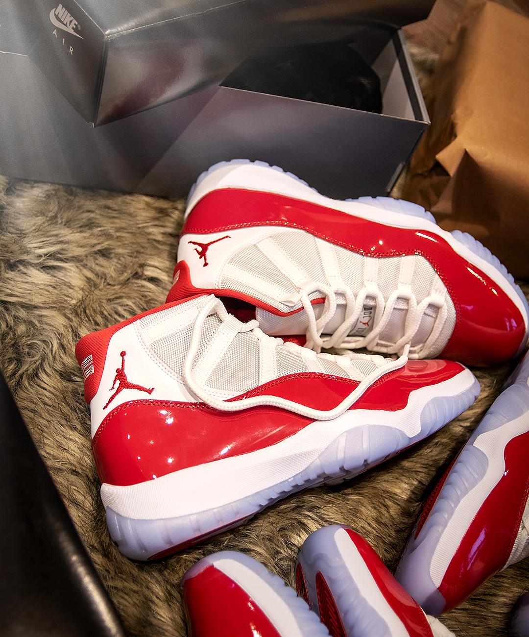 High top hot sale cherry 11s