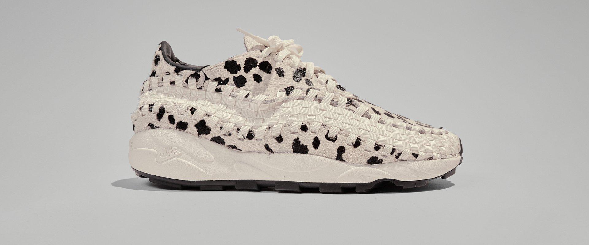 W23_Carousel_2_Desktop_Footscape