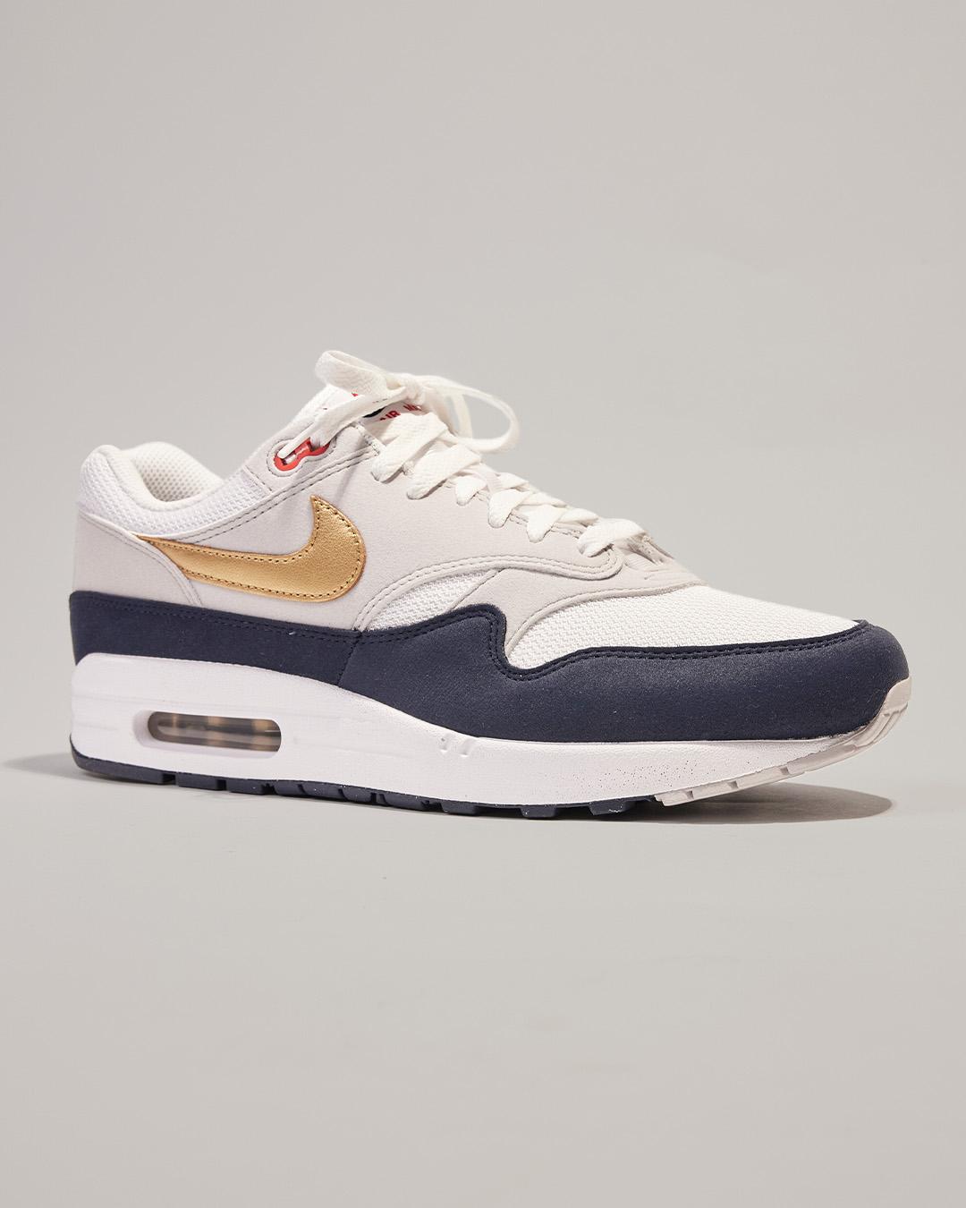 nike trainers offspring