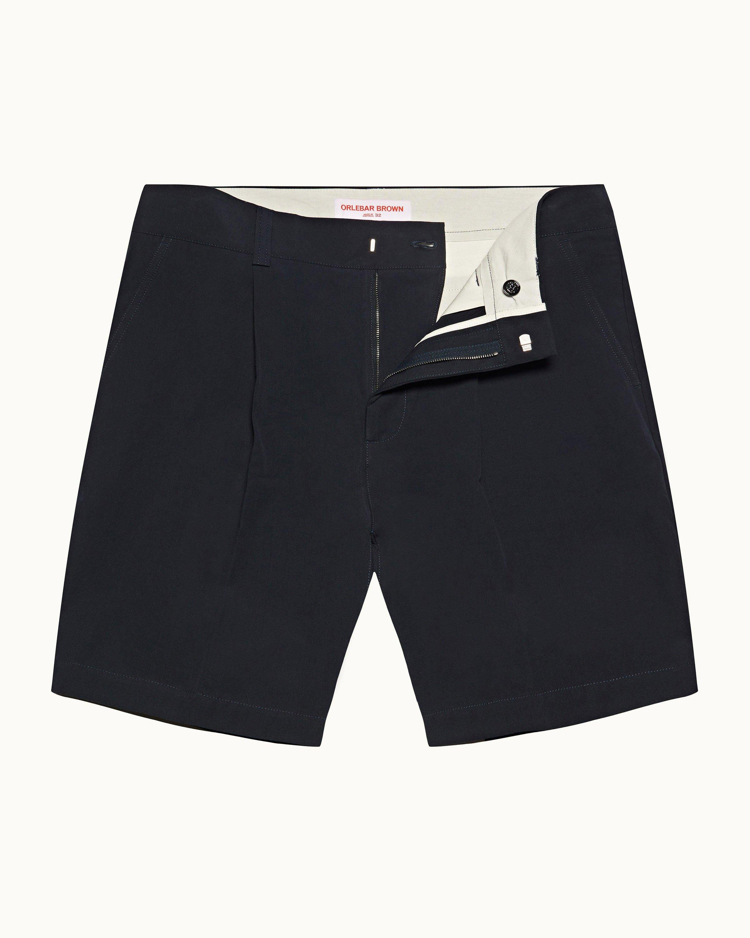 Regular Fit Pleated Shorts - Black - Men