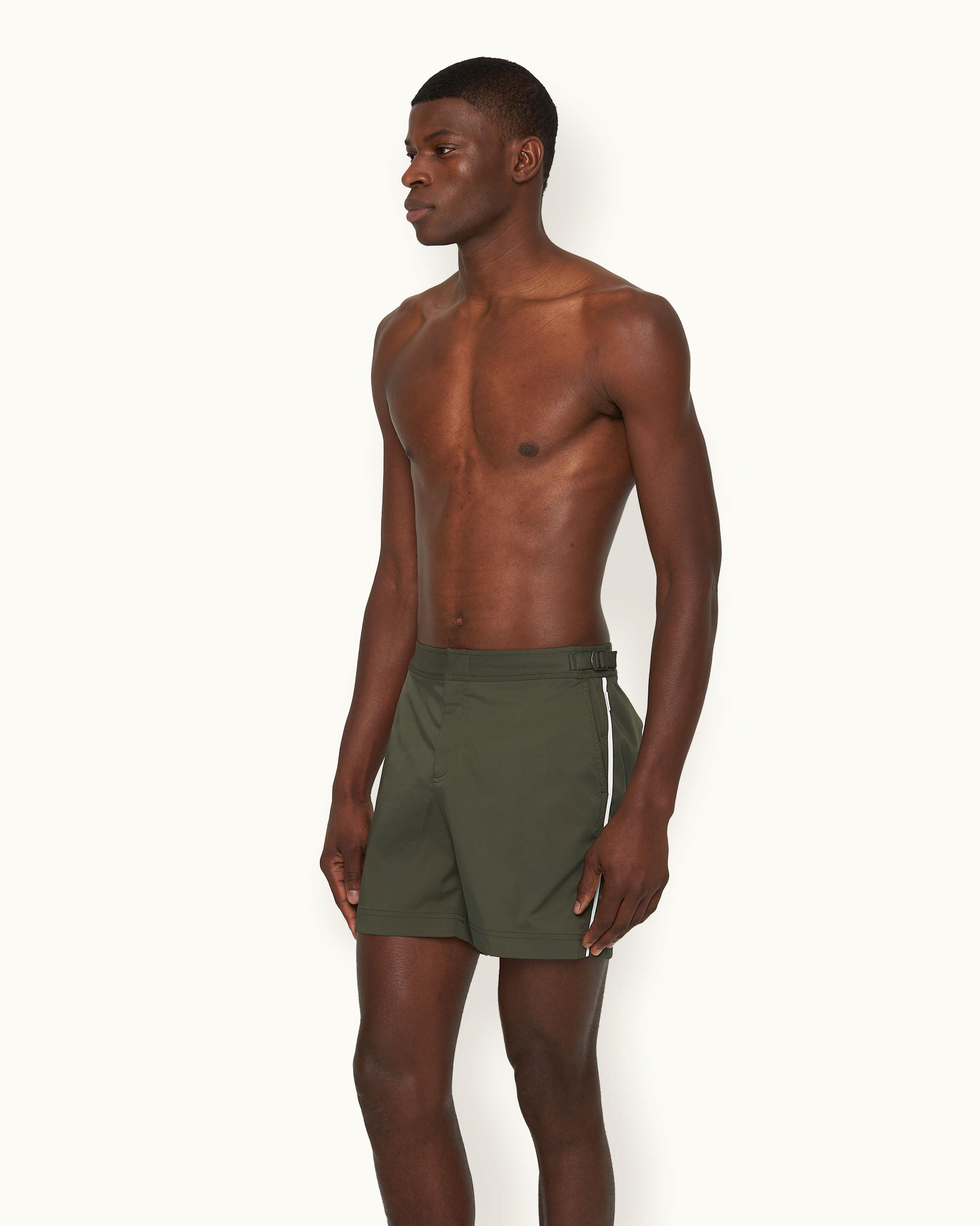 Mens green board store shorts