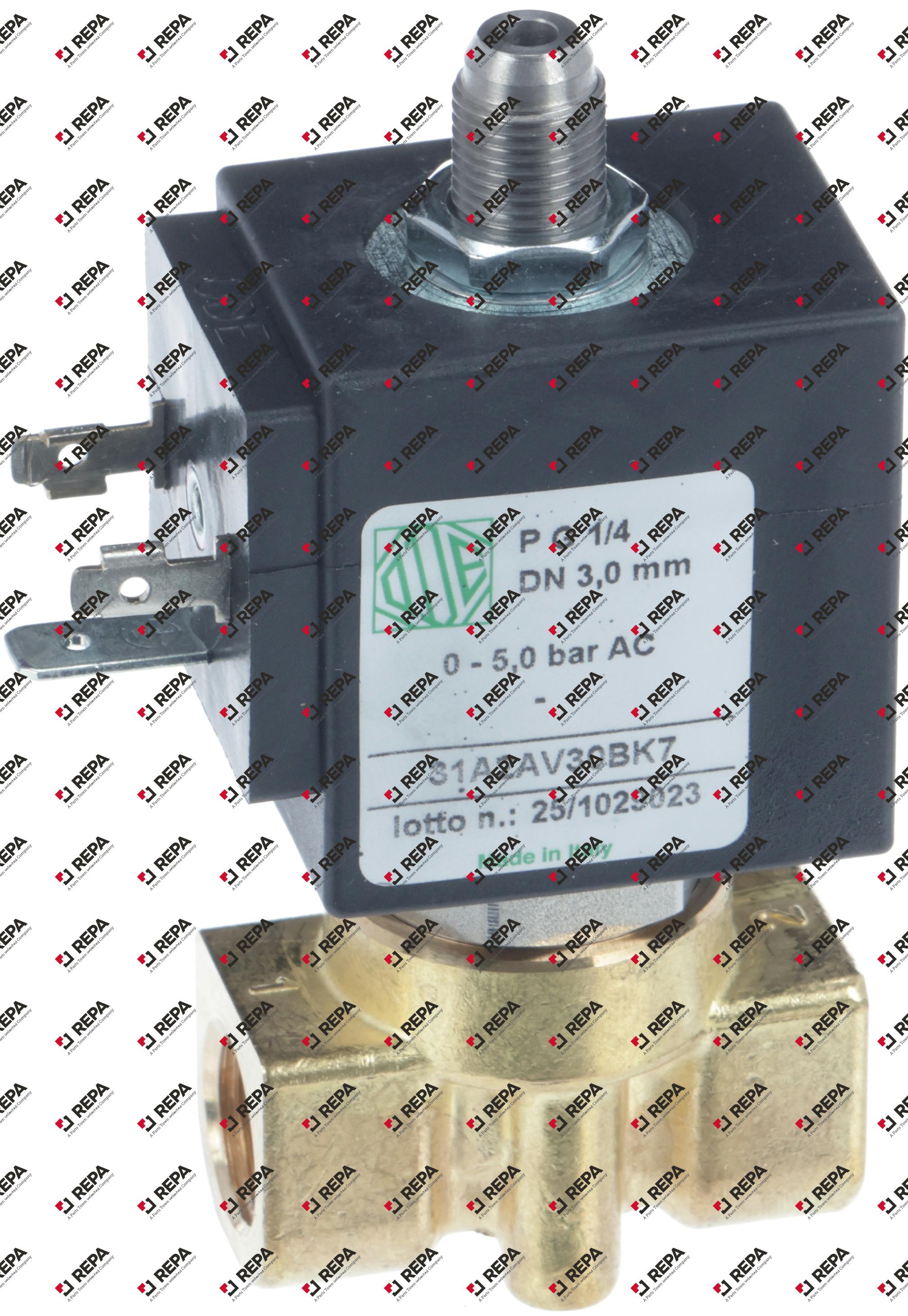 "SOLENOID VALVE 3-WAY 230V 50/60HZ 1/4""F"