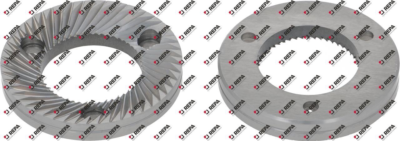 Grinding burrs pair