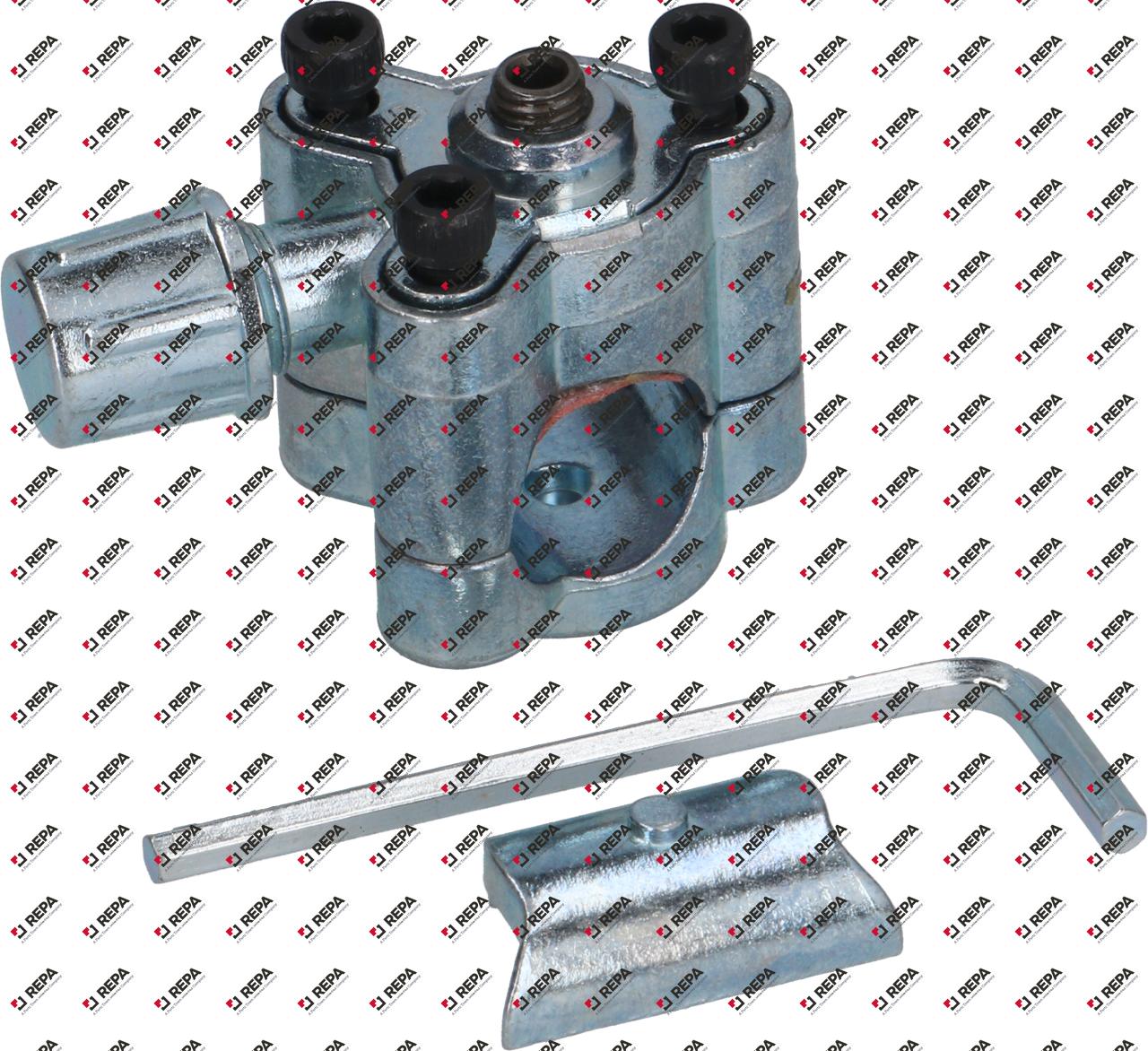 Line piercing valve connection 1/4" SAE