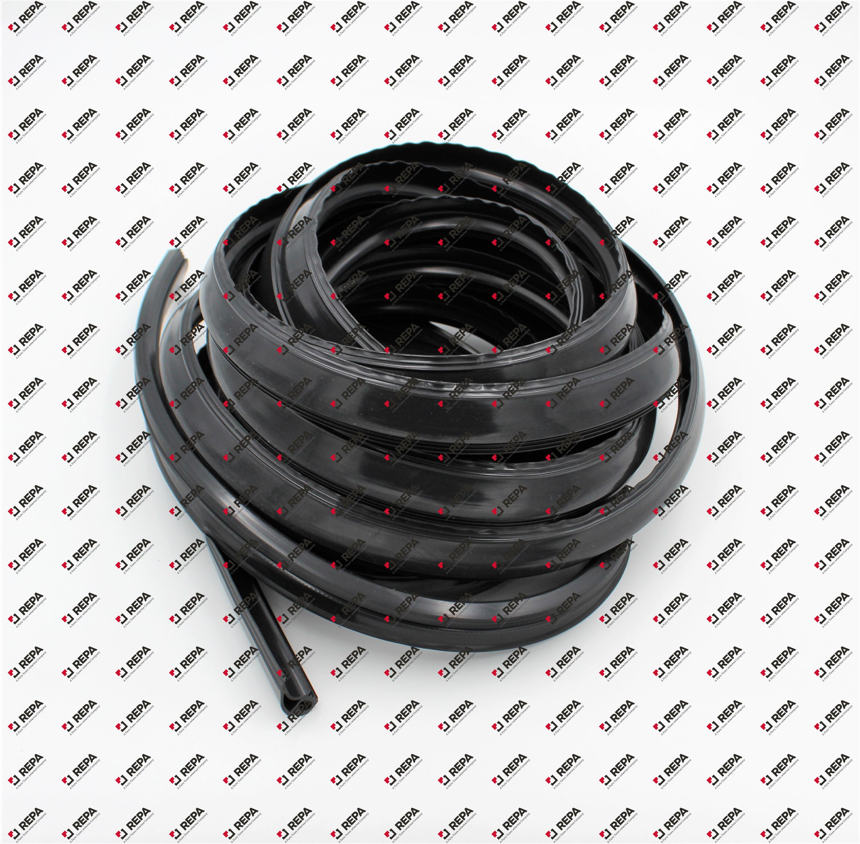 Black silicone profile with lip 50SH TEKSERIES 