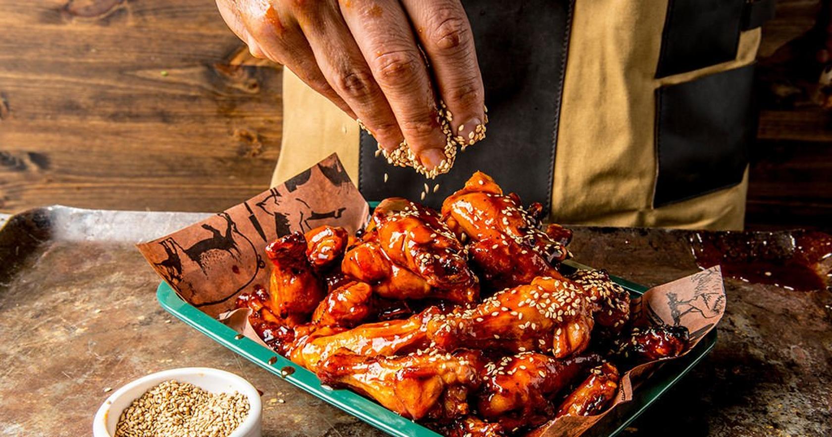 BBQ Chicken Wings With Spicy Honey Glaze
