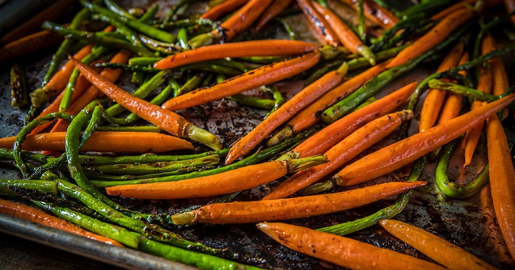 image of Grilled Asparagus & Honey-Glazed Carrots