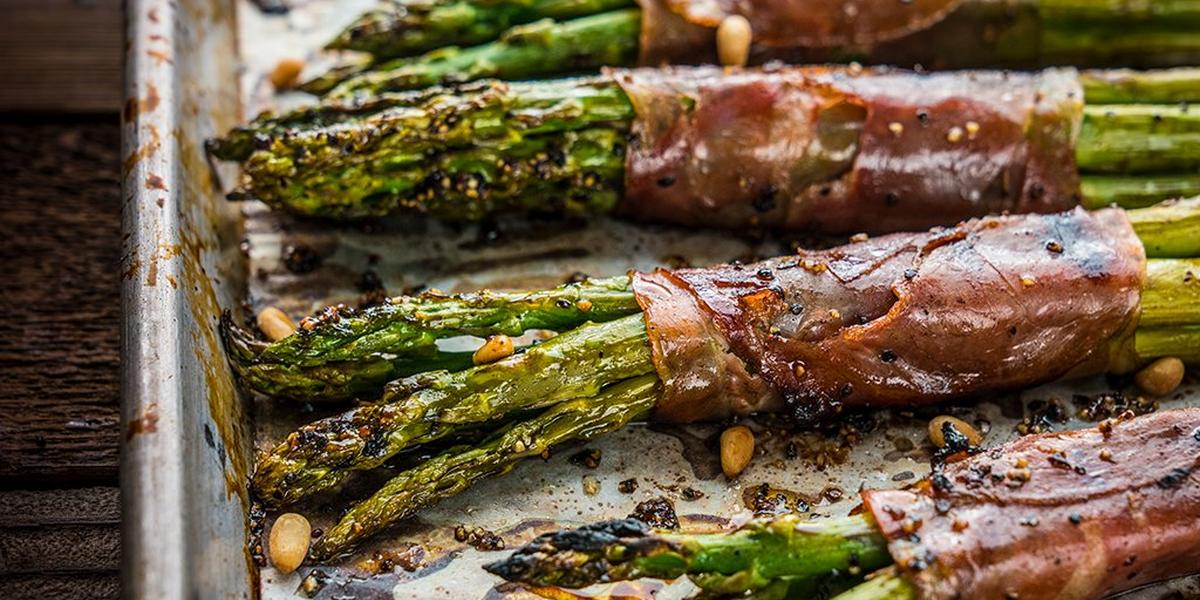 Grilled Prosciutto Wrapped Asparagus Recipe Traeger Grills