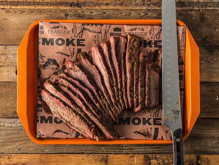 BAC426-Features-Banner-Mobile-Traeger-Wood-Pellet-Grills