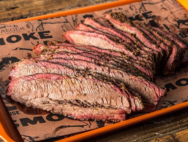 BAC427-Features-Banner-Mobile-Traeger-Wood-Pellet-Grills