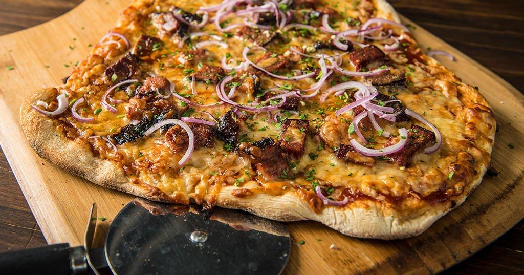 pizza on traeger grill