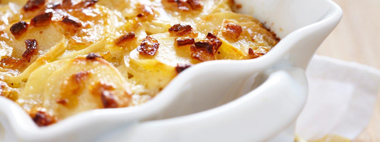 Scalloped Potatoes with Bacon & Chipotle Cream Traeger Grills