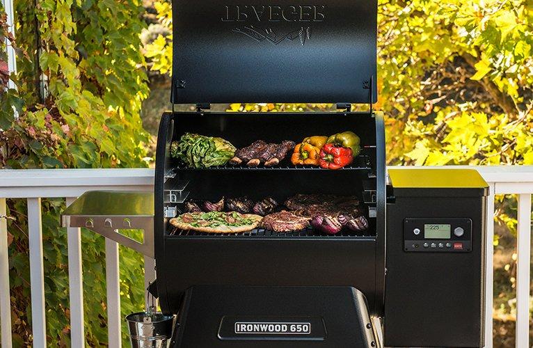 Traeger\u00ae Ironwood 650 Grill - WiFi Pellet Grill