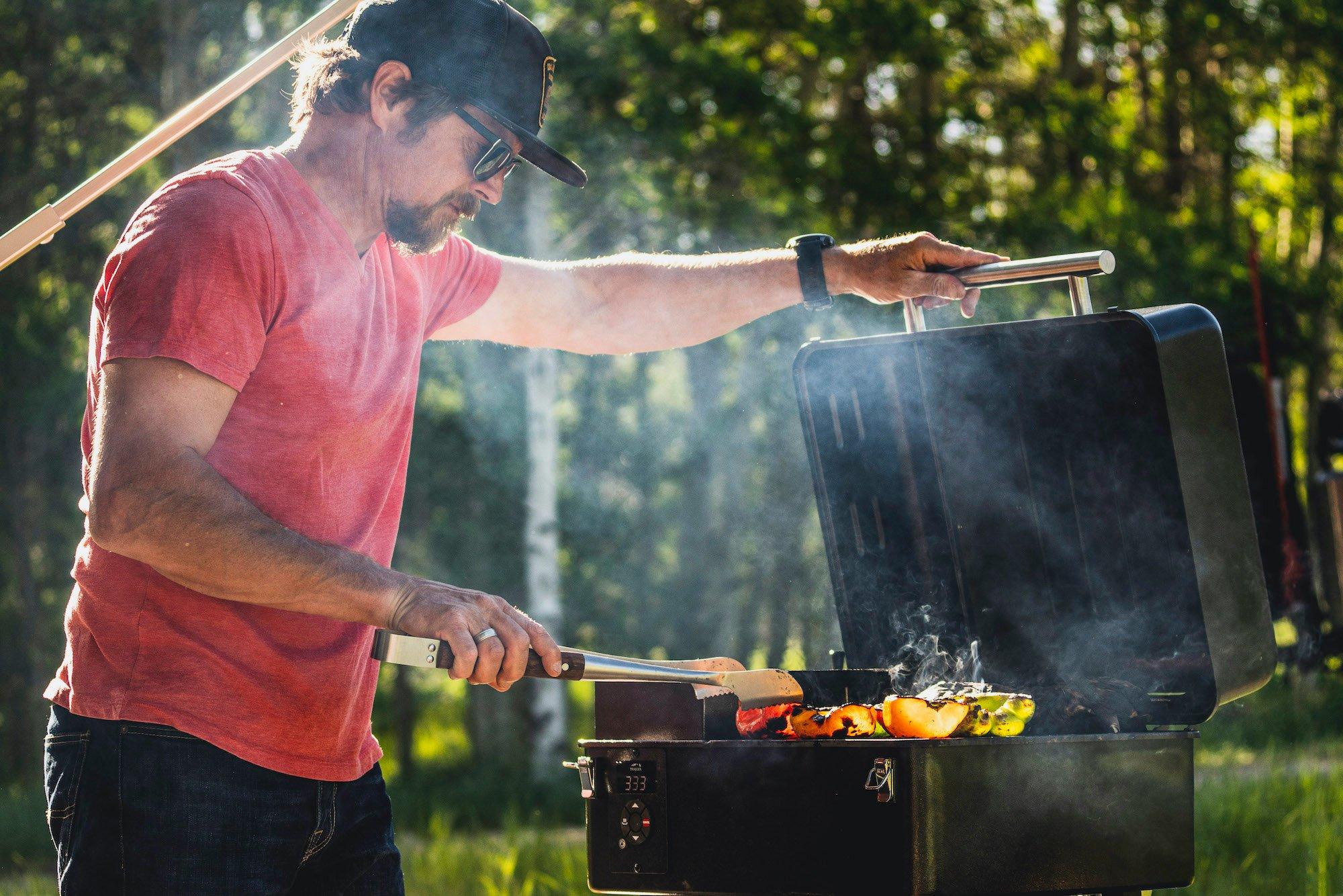 Traeger_Ranger_Series_Lifestyle