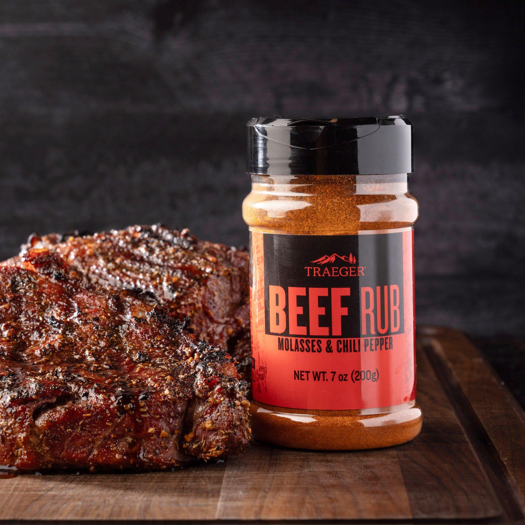 traeger-International-Beef-Rub-lifestyle1