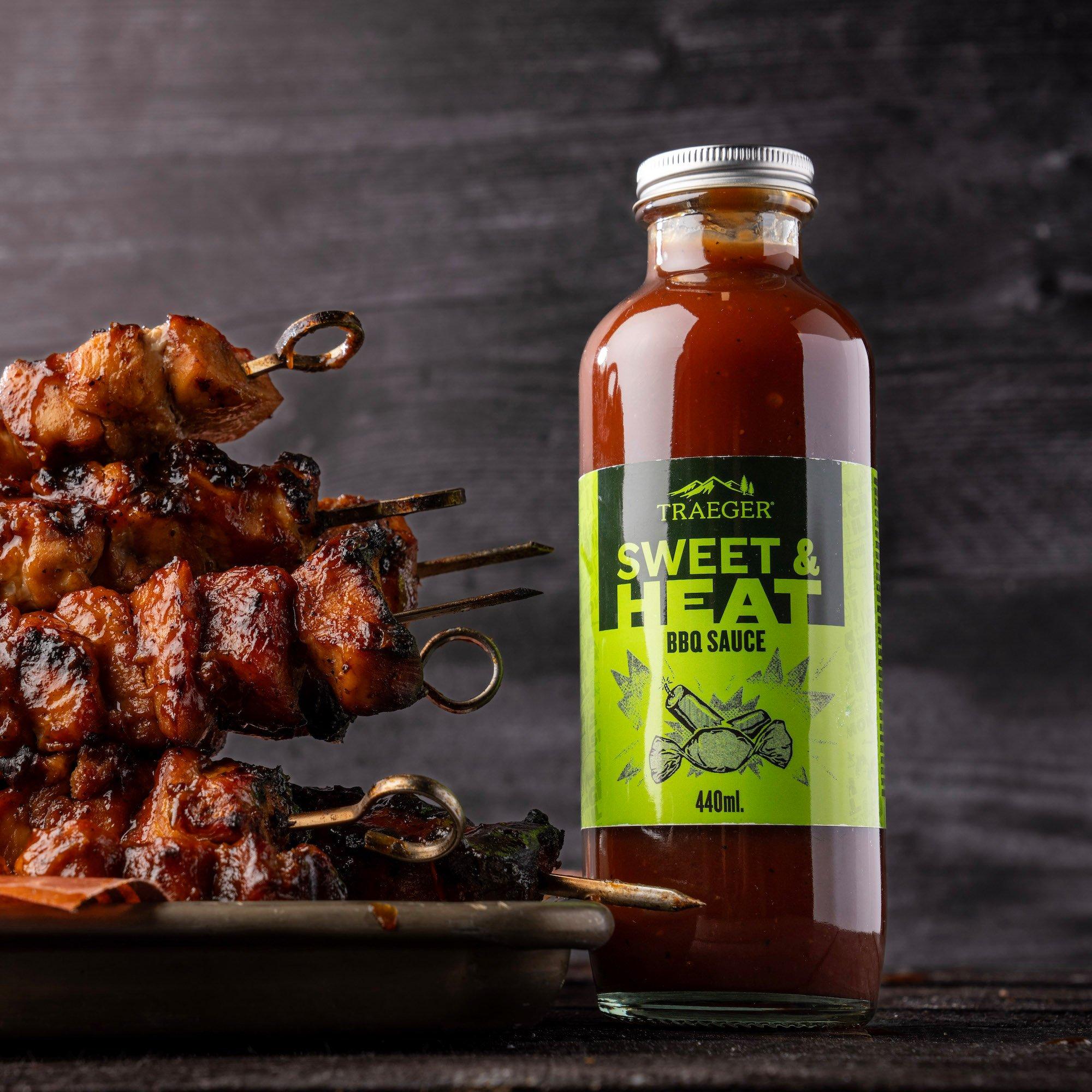 traeger-International-Sweet-Heat-Sauce-lifestyle1