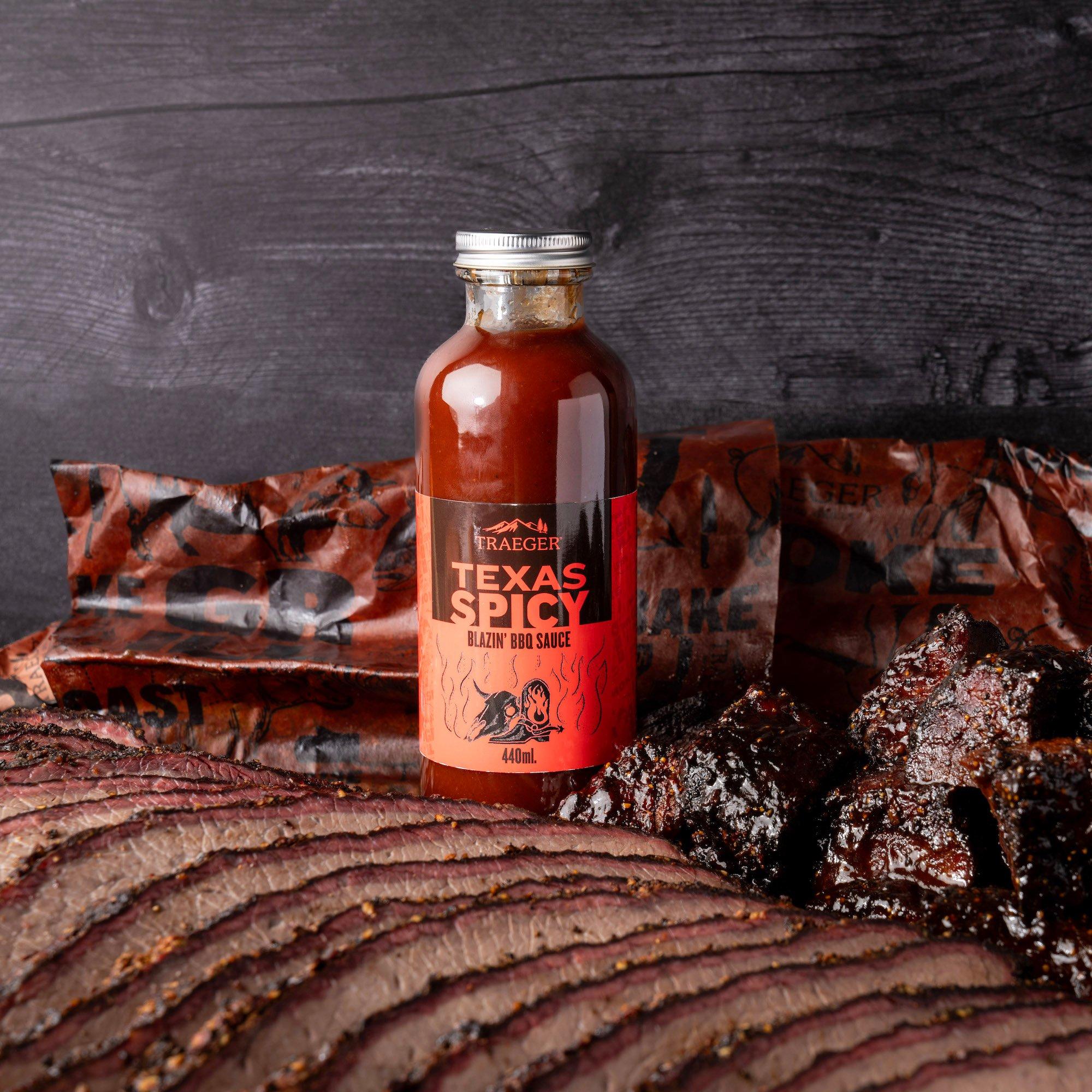 traeger-International-Texas-Spicy-Sauce-lifestyle2
