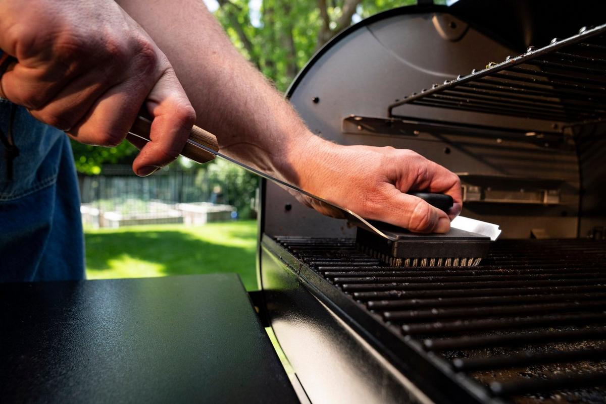 Easy-Off BBQ Grill Cleaner Case
